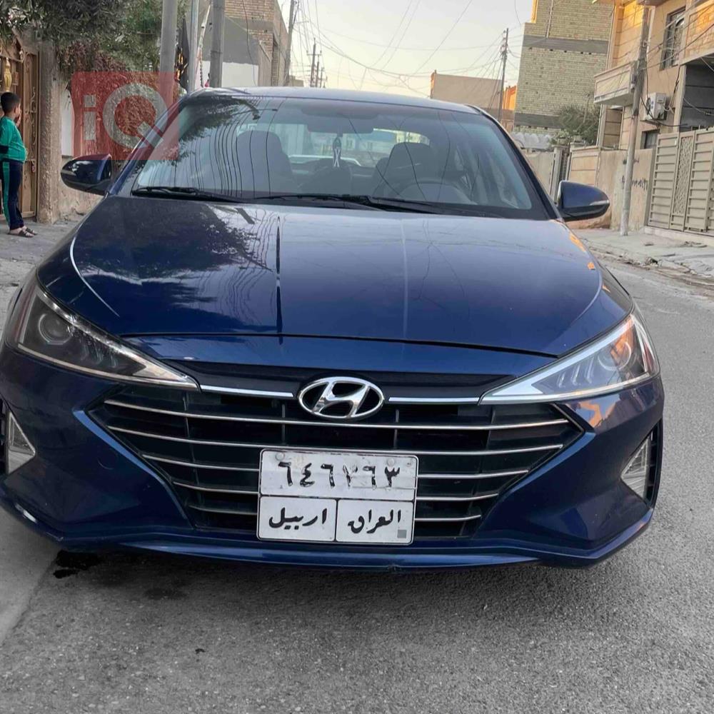 هیوندای ئەلەنترا